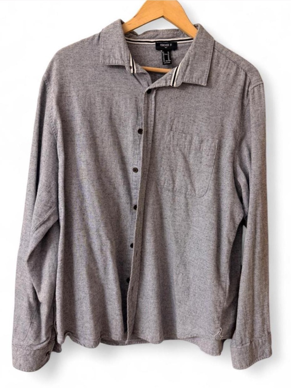 Soft Grey Long-Sleeve Button Up Collared Shirt